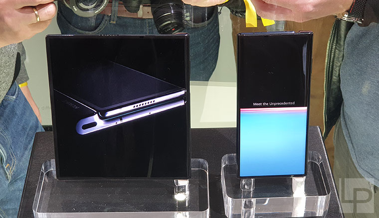 華為折疊螢幕手機HUAWEI Mate X發表！超高規格、支援5G，售價超過8萬
