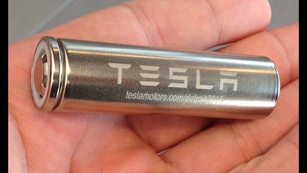 傳Tesla自行研發先進鋰離子電池，避免過於仰賴Panasonic供應